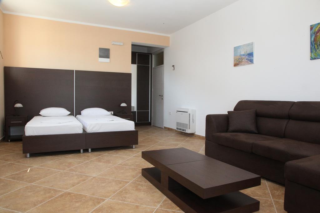 Apartments Art Ulcinj Quarto foto